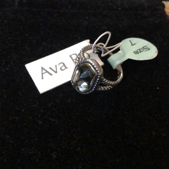 Ava Ro sterling silver ring - Picture 2 of 5